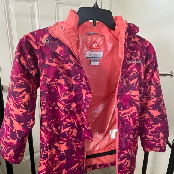 Columbia Jackets & Blazers - Columbia size small color, pink, and purple